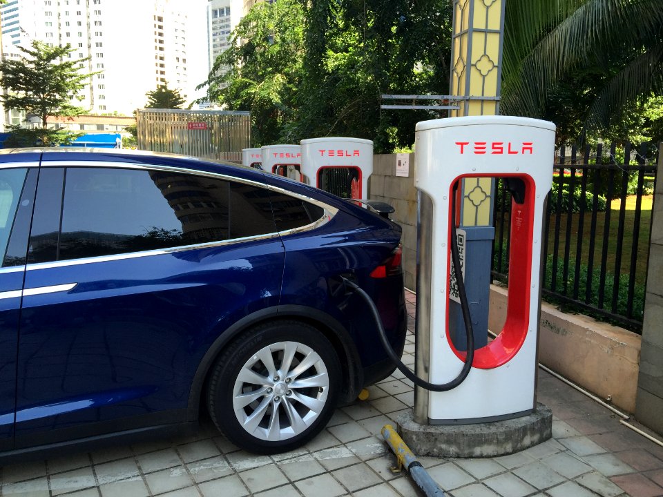 Tesla stations in Haikou - 01