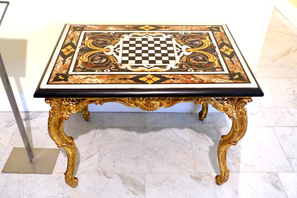 Table, unidentified - Museo Nacional de Artes Decorativas - Madrid, Spain - DSC08454