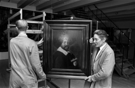 Tentoonstelling Kunsthandelaar en Verzamelaar in Ada Historisch Museum , inric, Bestanddeelnr 923-3754 photo
