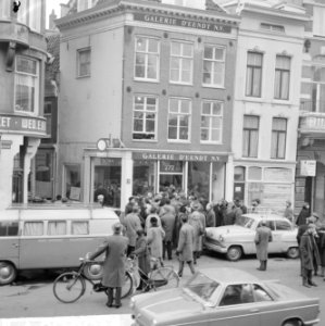 Tentoonstelling van tekeningen in gevangenis Burgos te Spanje van Agostin Ibarro, Bestanddeelnr 916-0801