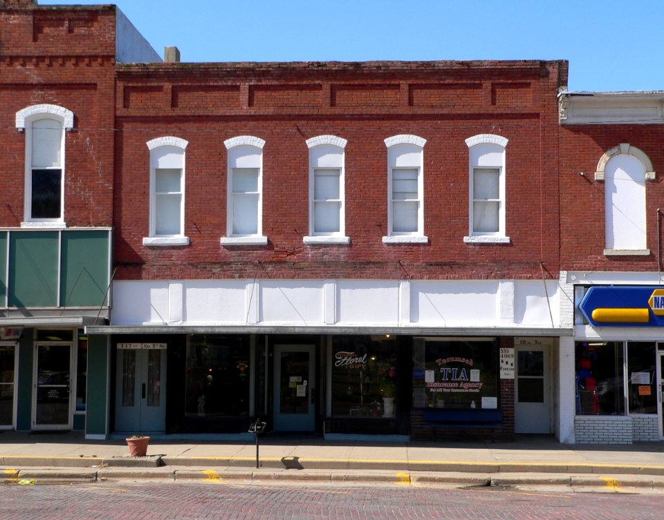 Tecumseh, Nebraska 3rd between Clay-Broadway 09