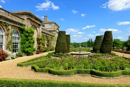 Terrace Gardens - Bowood House - Wiltshire, England - DSC00746