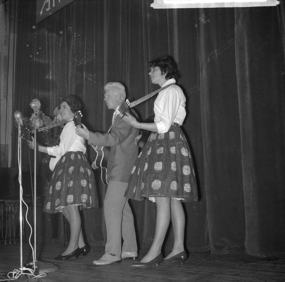 Talentenjacht in Sint Bavohuis Trio Los Parajos, Bestanddeelnr 912-2413