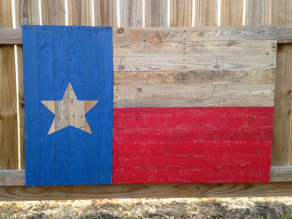 Wooden texas flag