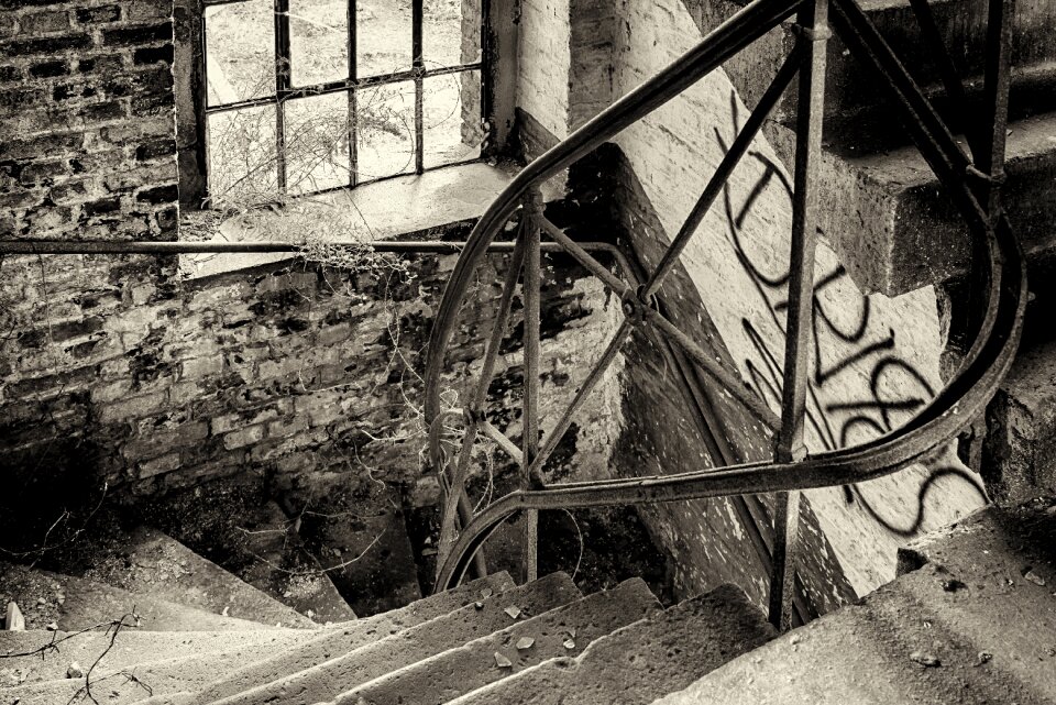 Pforphoto building ruin