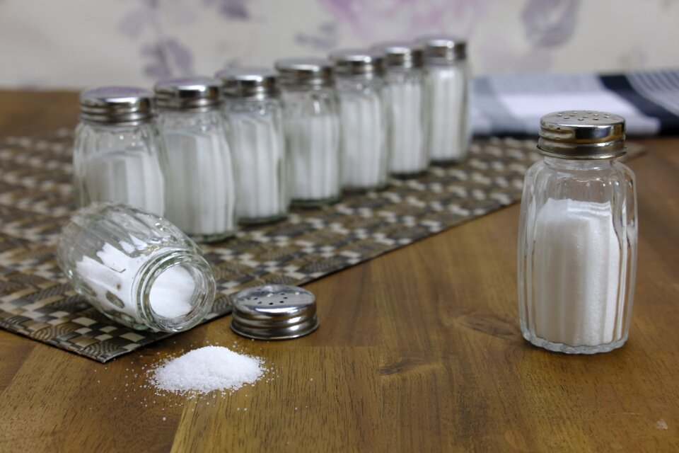 Cooking salt glass sodium chloride