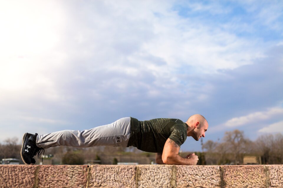 Fitness bodybuilding outdoor