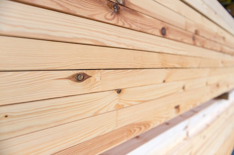 Wood fertighaus material