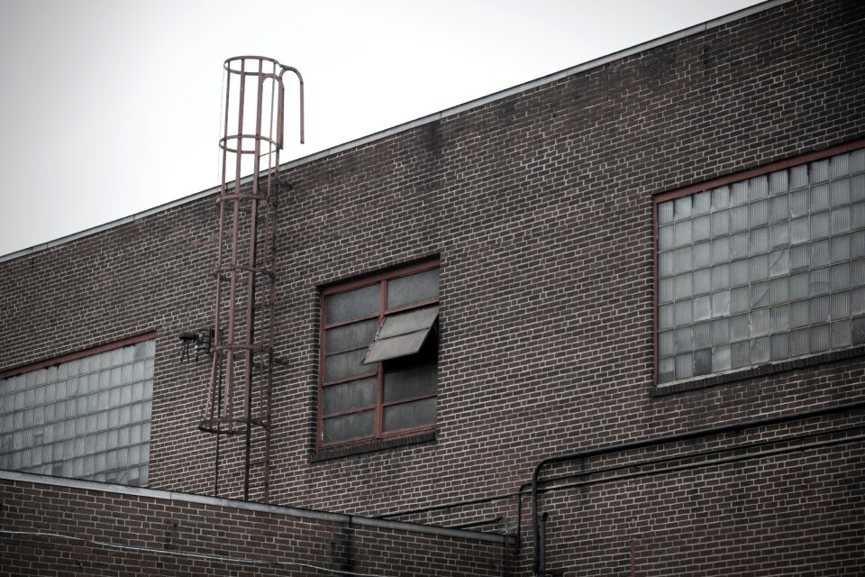 Structure establishment apartment