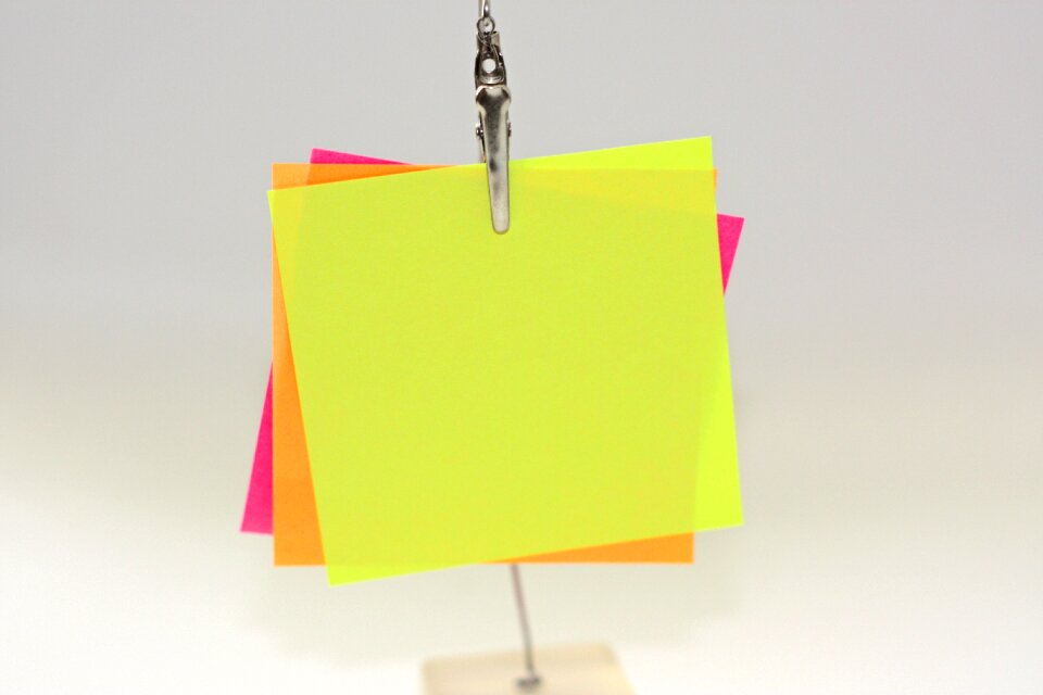 Contact office sticky note