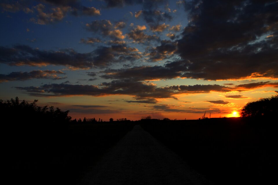 Sky red in the evening