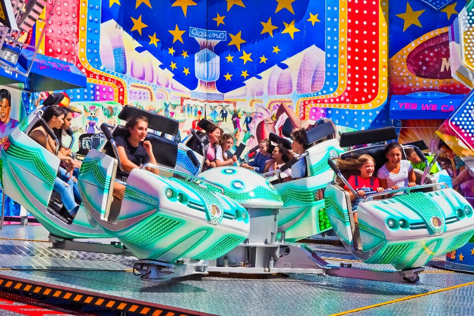 Entertainment fun year market