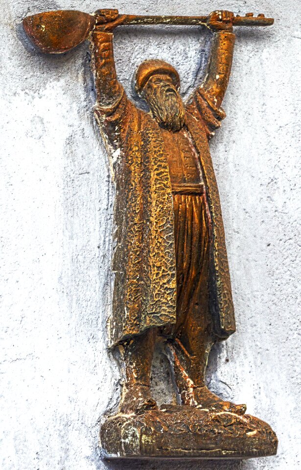 Bronze statue religion islam