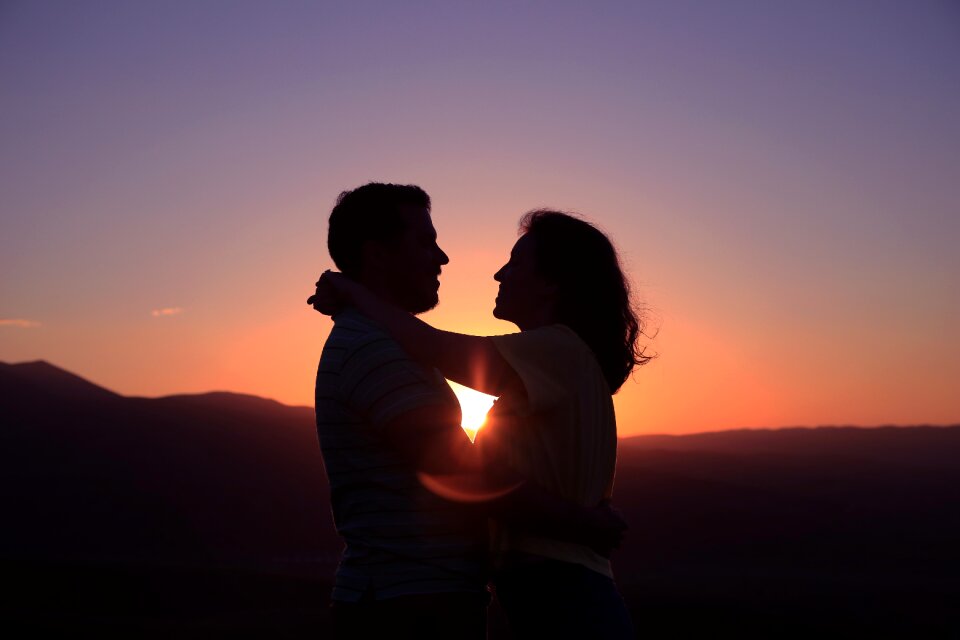 Hug love couple