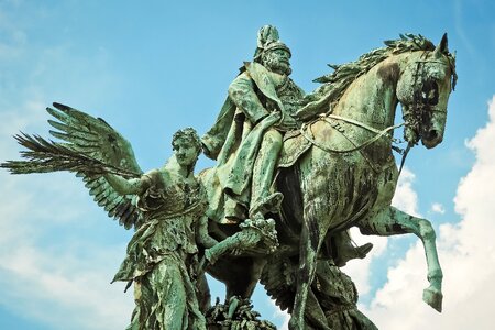 Bronze statue bronze metal
