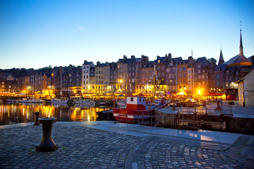 Travel illuminated honfleur