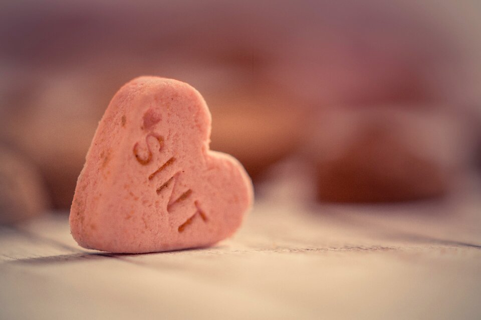 5th of december background the heart of