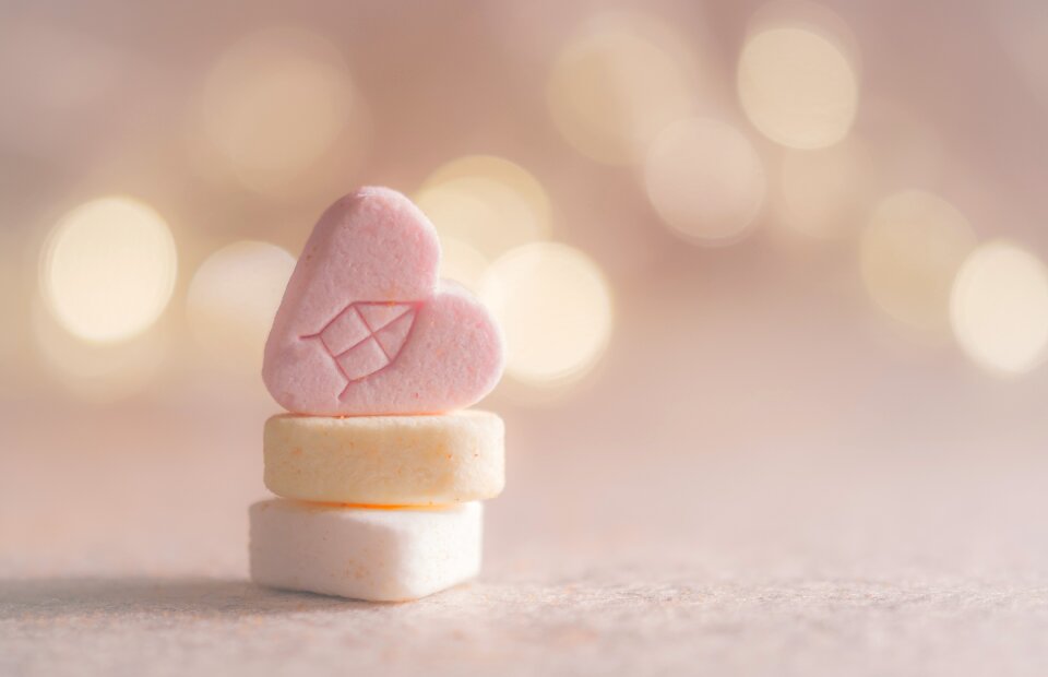 5th of december background the heart of