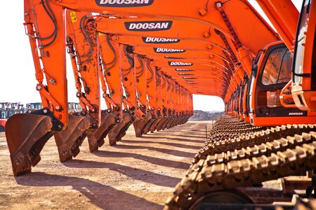 Heavy equipment machine