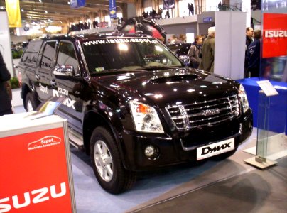 Isuzu D-Max front Poznan 2011