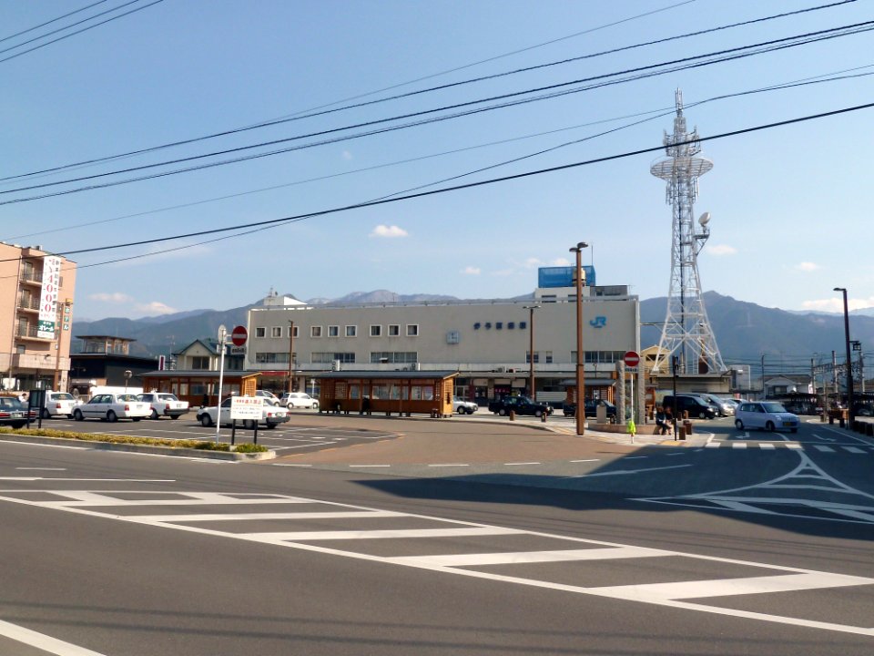 Iyosaizyou station