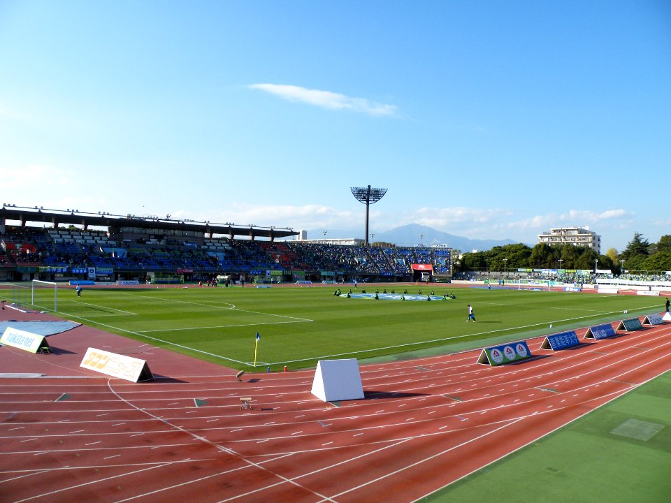 J.League Division 2 Sec.37, Shonan v. Sapporo, 2011-11-26 -01