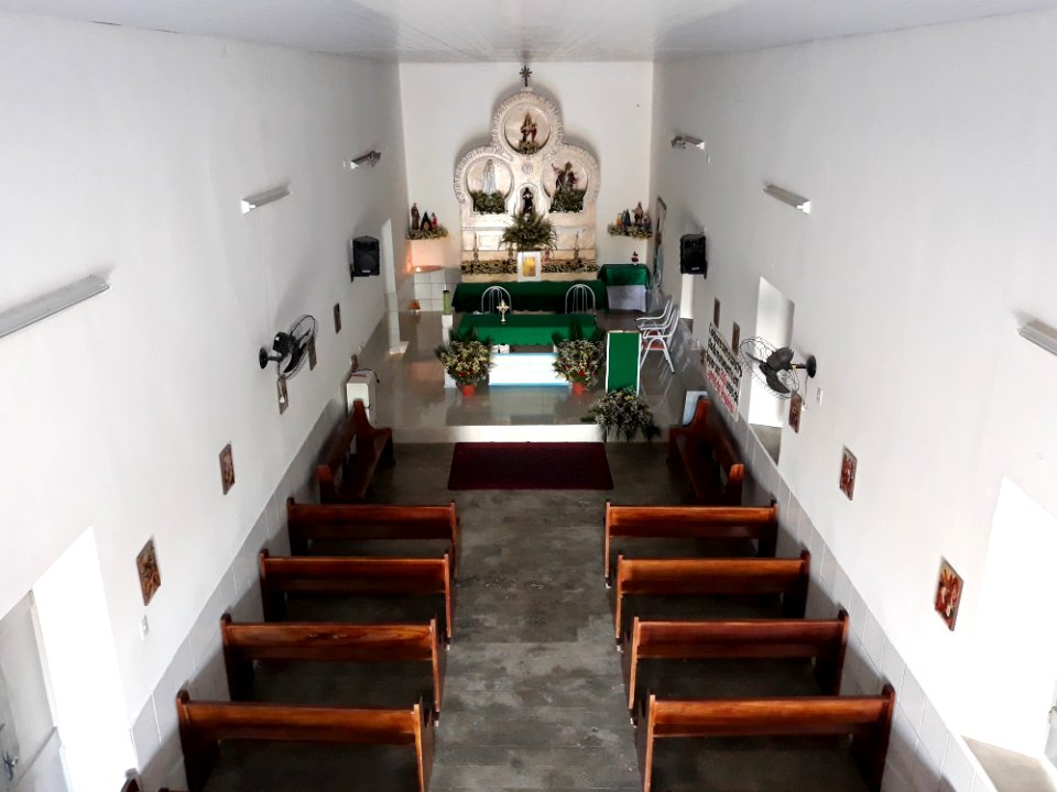 Interior da Capela Nossa Senhora do Rosário, Martins (RN)