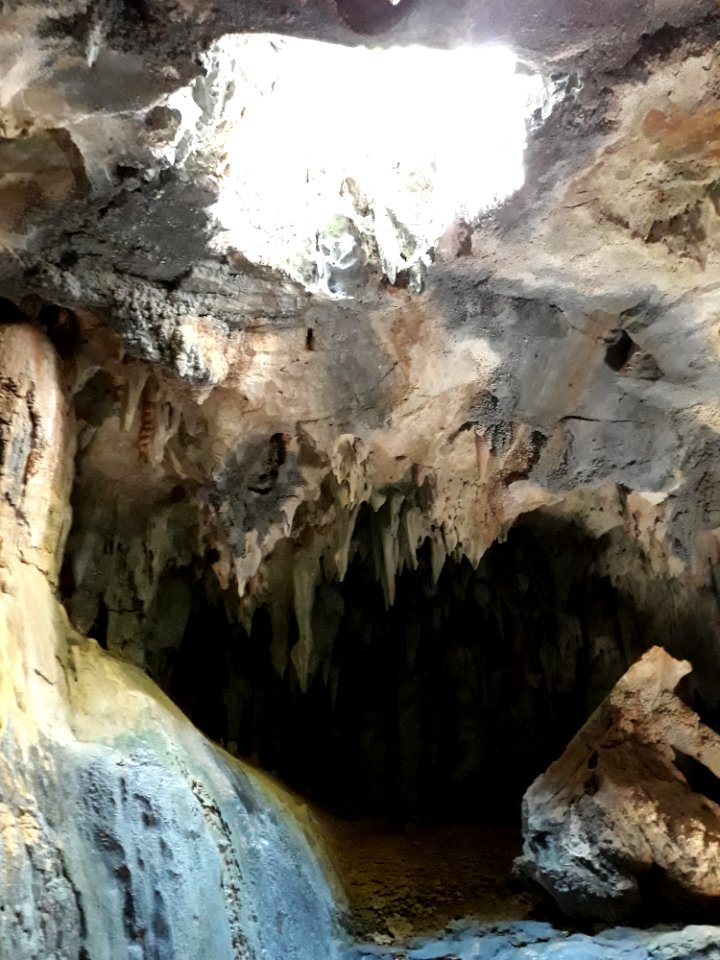 Interior da caverna da Catedral, Felipe Guerra (RN)