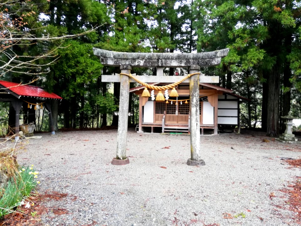 Isurugi Shrine 20210502 02