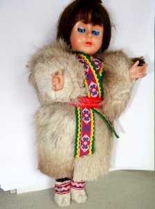 Inuit doll with reindeer coat (1)
