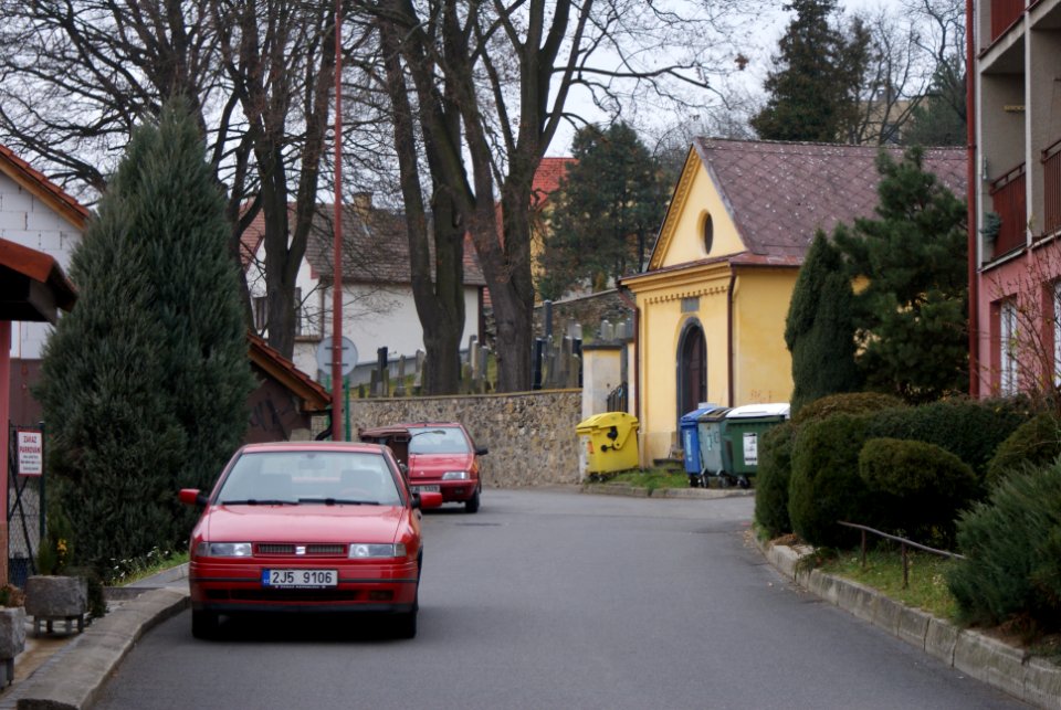 Jewish cemetery in Velké Meziříčí 01