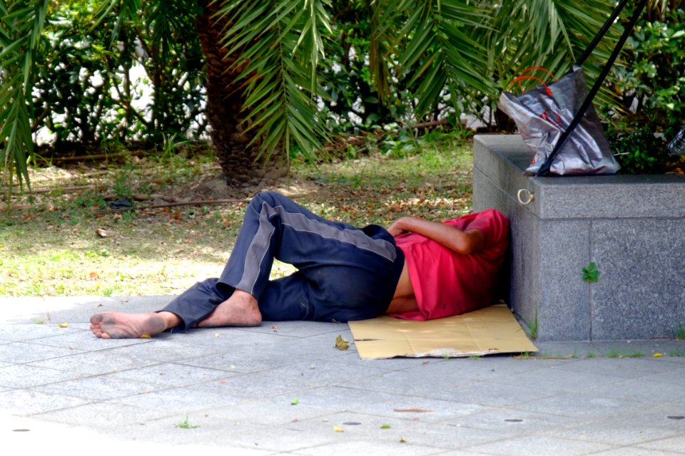 Homeless Man at Zhongshan Hall Square 20160707
