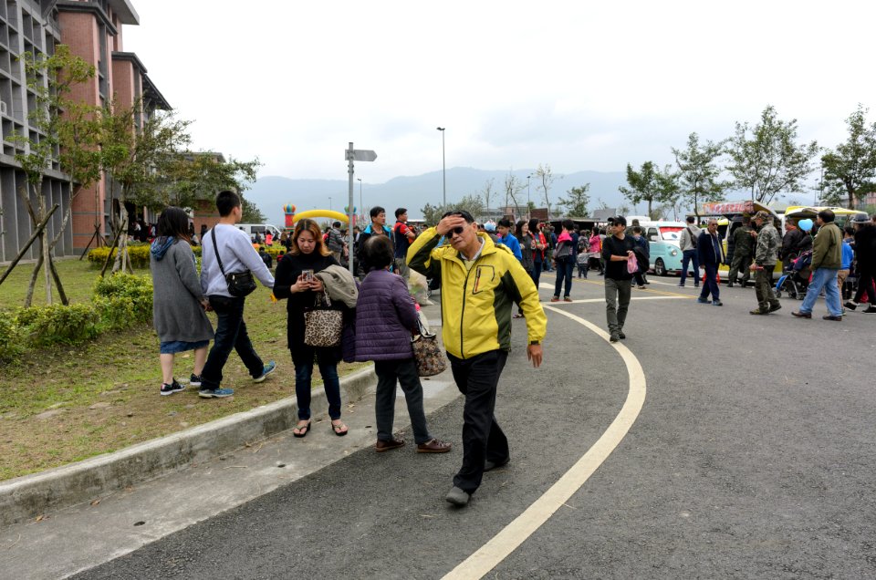 Hongchailin Camp Open Day Festival in South North 3rd Road 20161224na