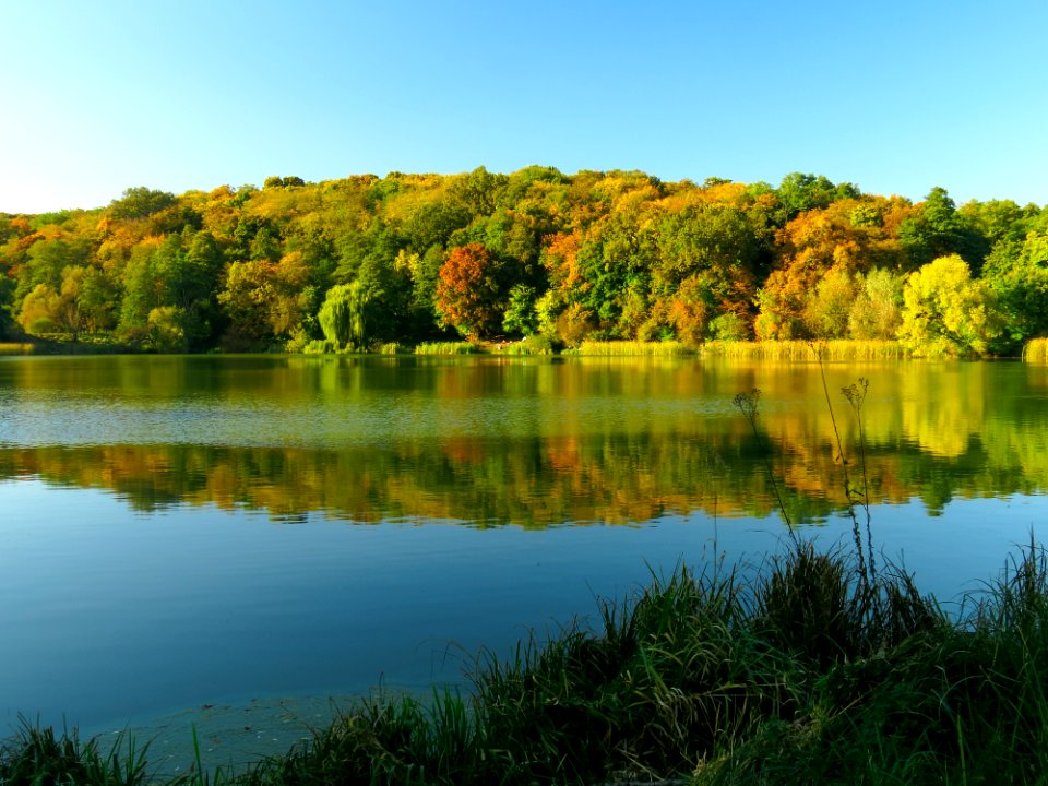 Holosiiv Mitkine lake1