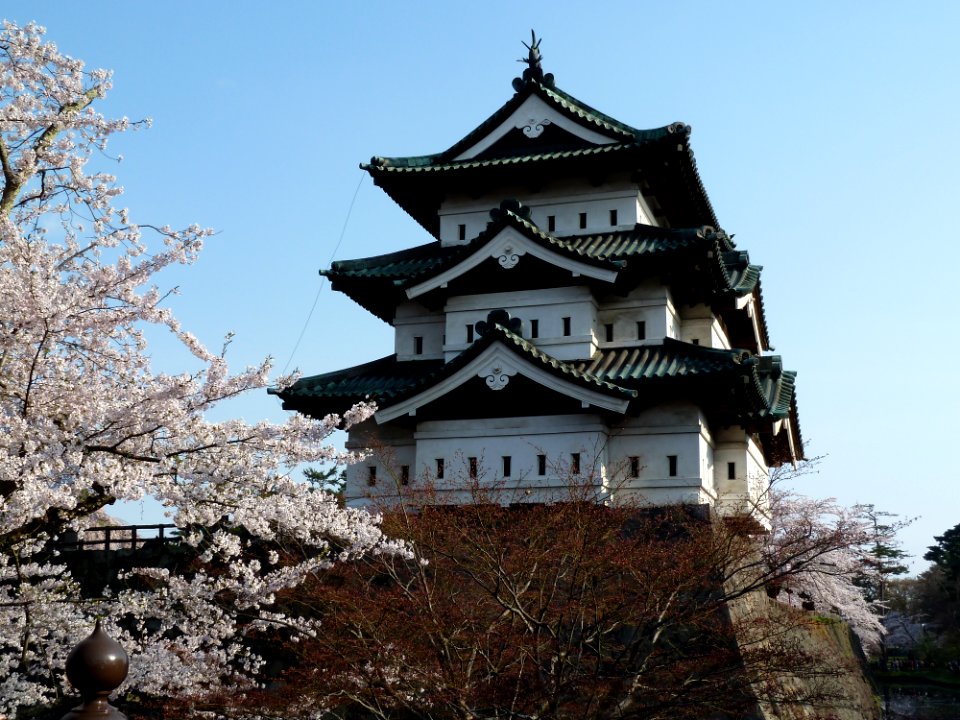 Hirosaki castle outside