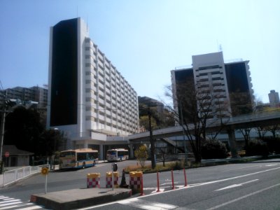 Hodogaya Ekimae Heights, and Hodogaya East Bus terminal