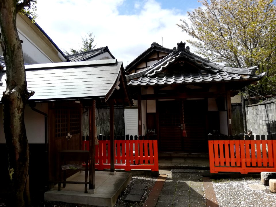 Inari Shrine (Serimachi) 20210405 03