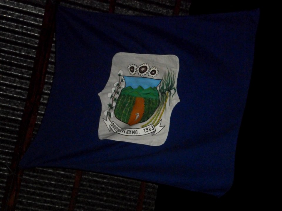 Imagem da bandeira de Doutor Severiano (RN)