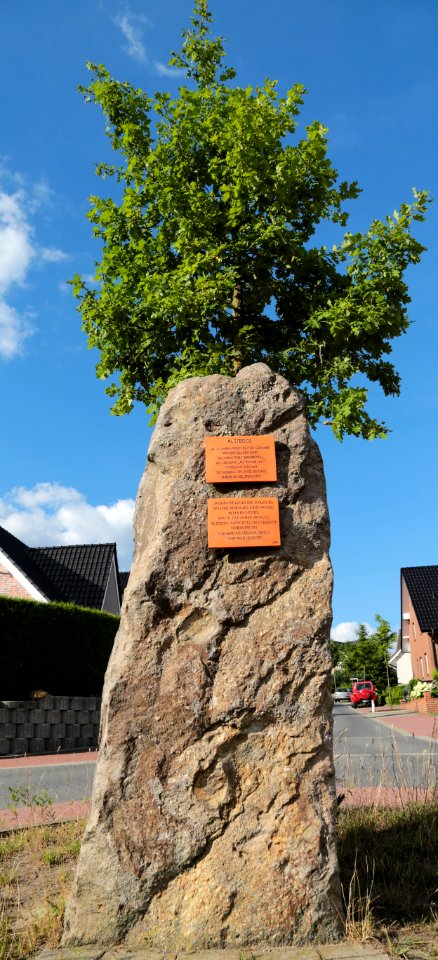 Ibbenbueren Siedlungsstein Alstedder Loh 01