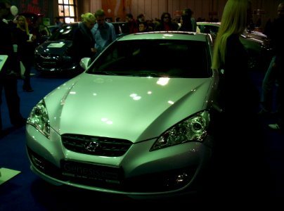 Hyundai Genesis Coupe front Poznan 2011 (2)