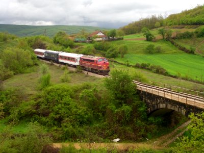 Klina river rail bridge photo