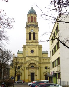 Kościół Podwyższenia Świętego Krzyża w Łodzi 01