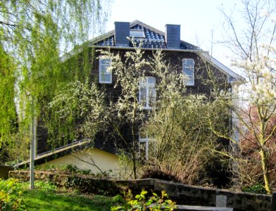 Kirchplatz 10
