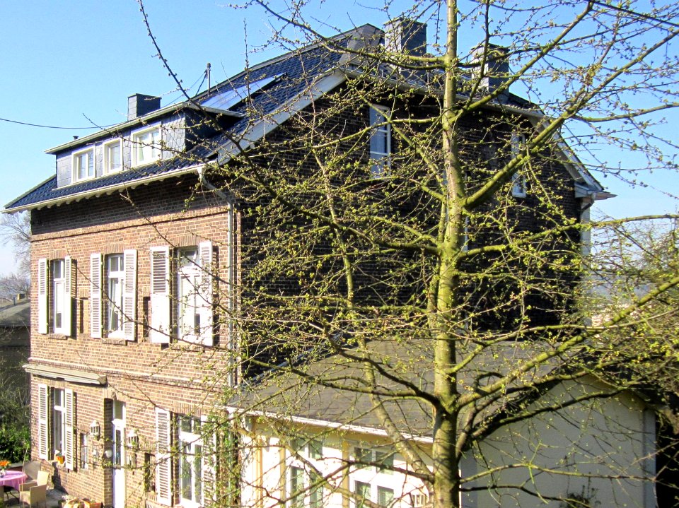 Kirchplatz 10