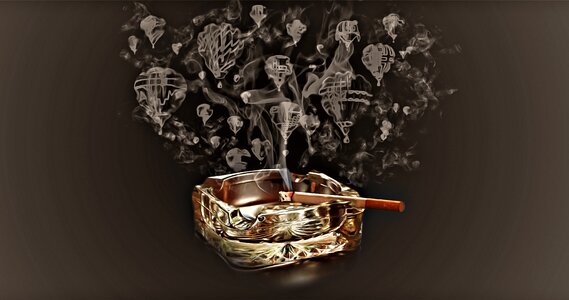 Balloons ashtray brown smoke