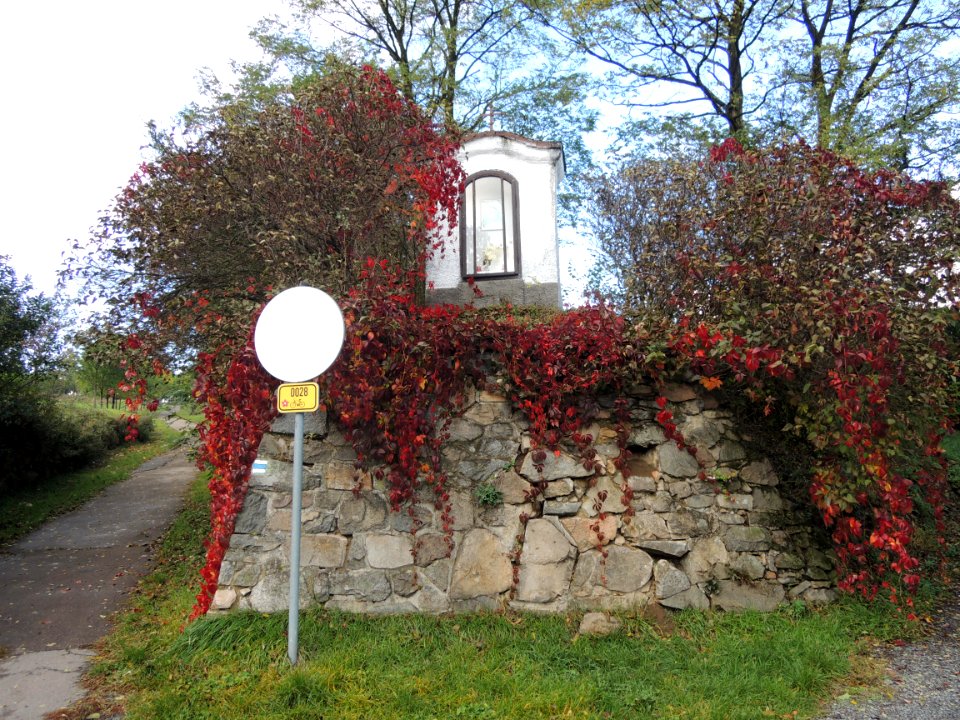 Kostel Povýšení sv. Kříže Pyšely 08