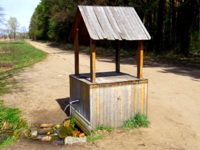 Near Huta-Mezhyhirska, spring