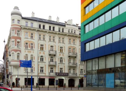 Kamienica Pod Sowami Warszawa 02