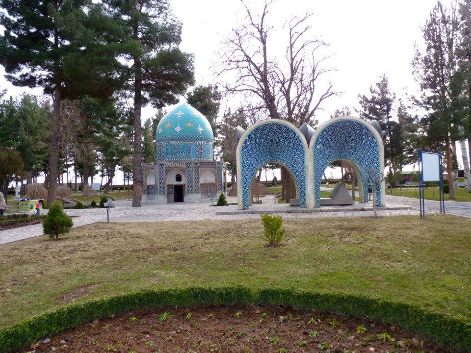 Kamal-ol-Molk mausoleum & Attar Mausoleum - Nishapur