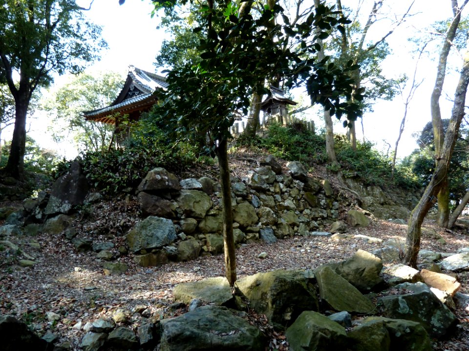 Kaneyama castle ishigaki2